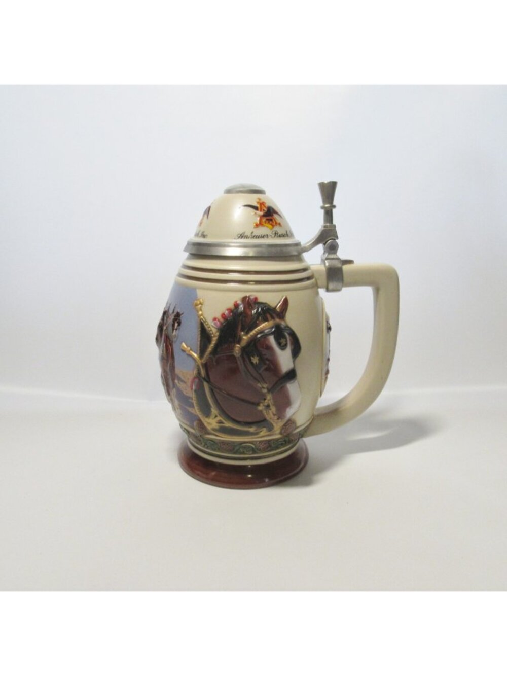 Budweiser Membership Stein 2001 Living the Legacy CB17